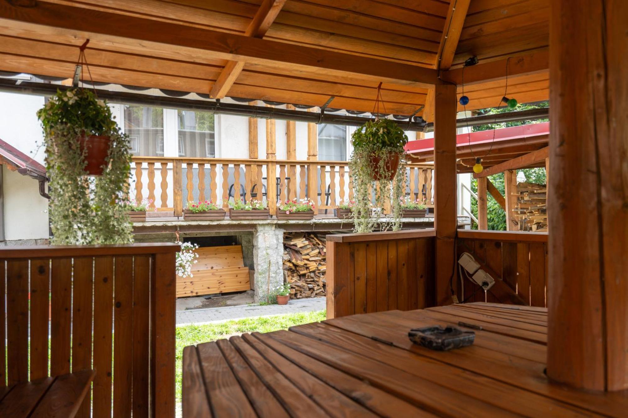 Karkonoski Poranek Apartment *